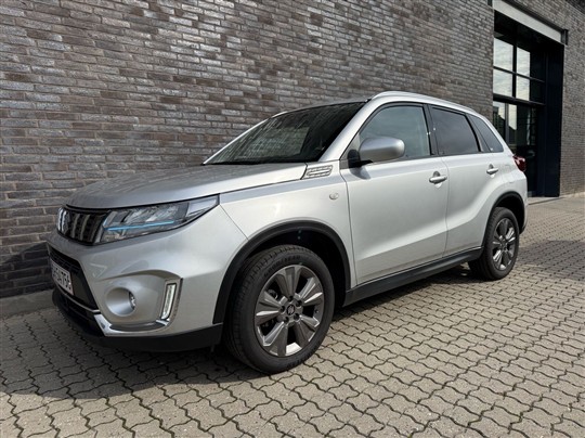 Suzuki Vitara 1,5 Hybrid Active AGS 102HK 5d 6g Aut.