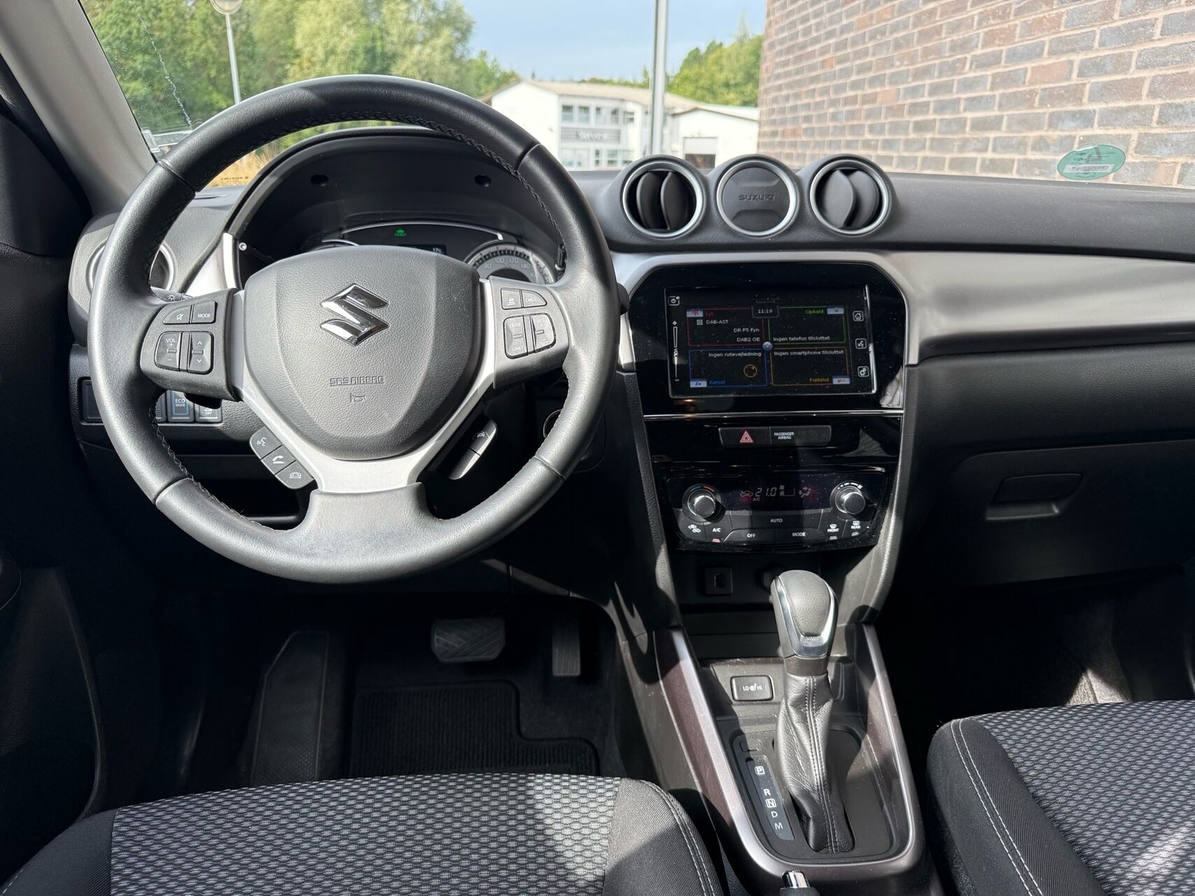 Billede af Suzuki Vitara 1,5 Hybrid Active AGS 102HK 5d 6g Aut.