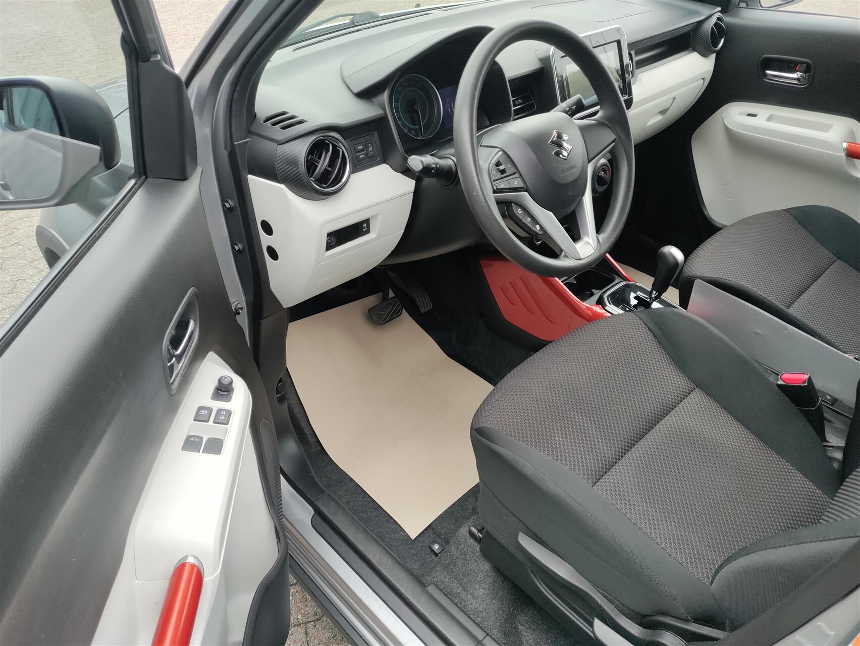 Billede af Suzuki Ignis 1,2 Dualjet Active AGS 90HK 5d Aut.
