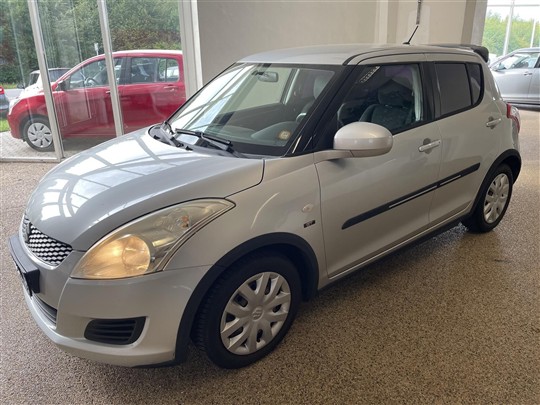 Suzuki Swift 1,2 16V GL 94HK 5d