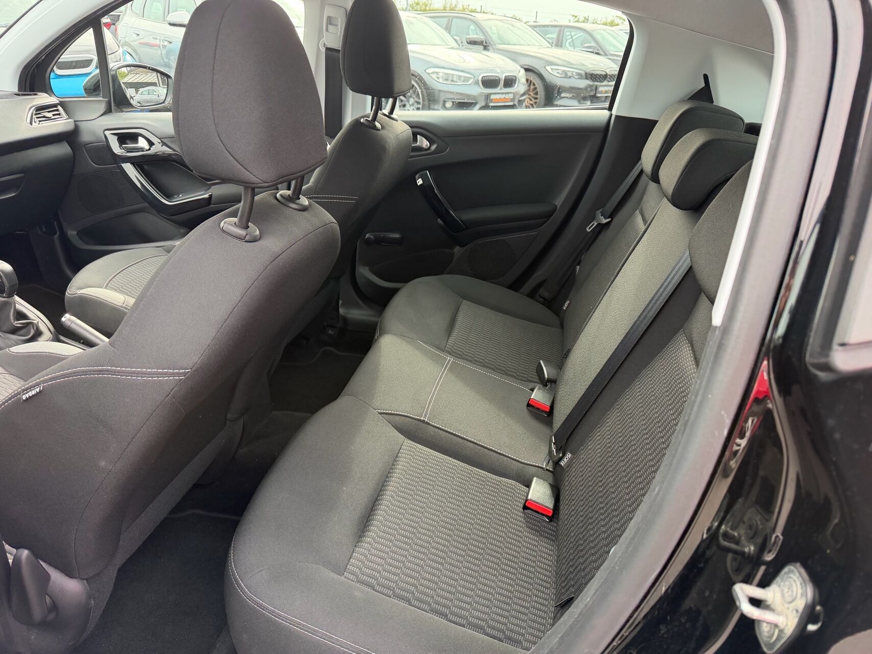 Billede af Peugeot 208 1,2 VTi Plus+ 82HK 5d