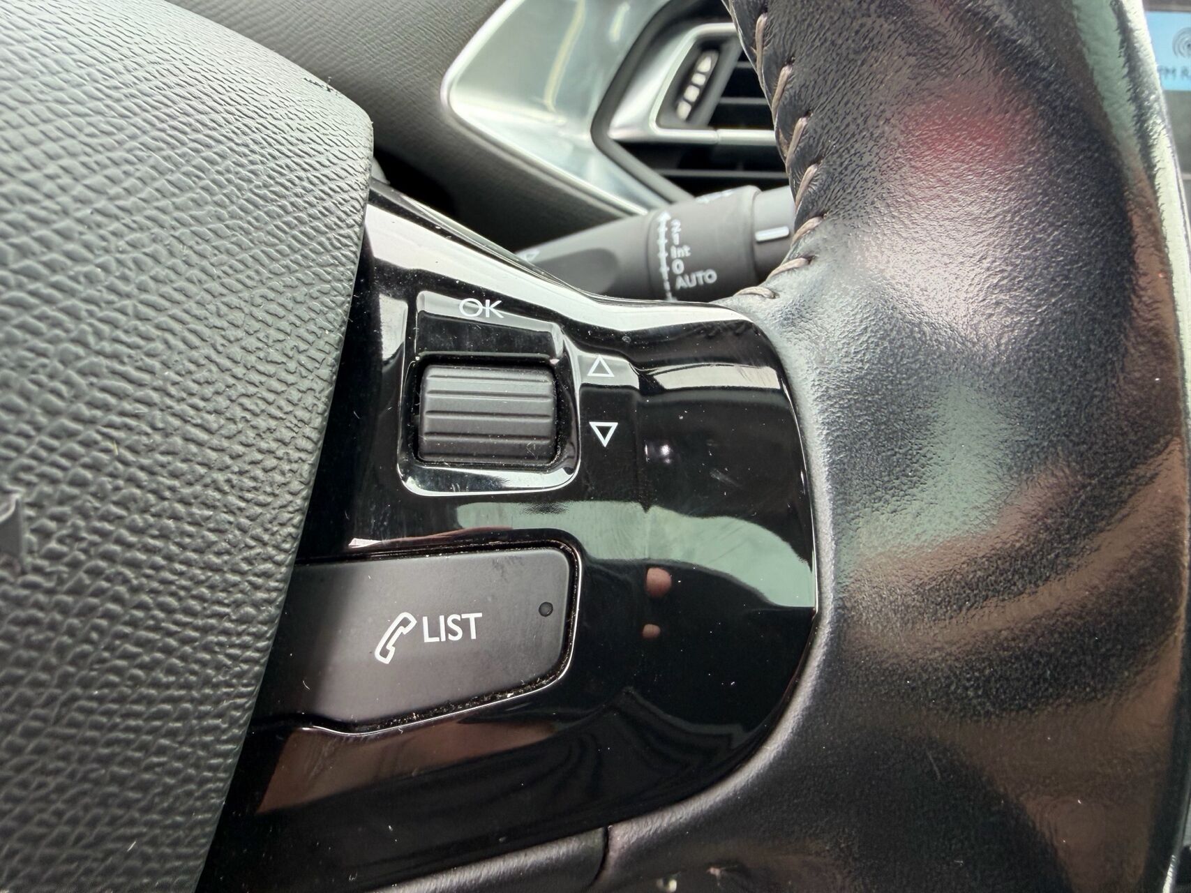 Billede af Peugeot 308 SW 1,6 BlueHDi Style LTD 120HK Stc