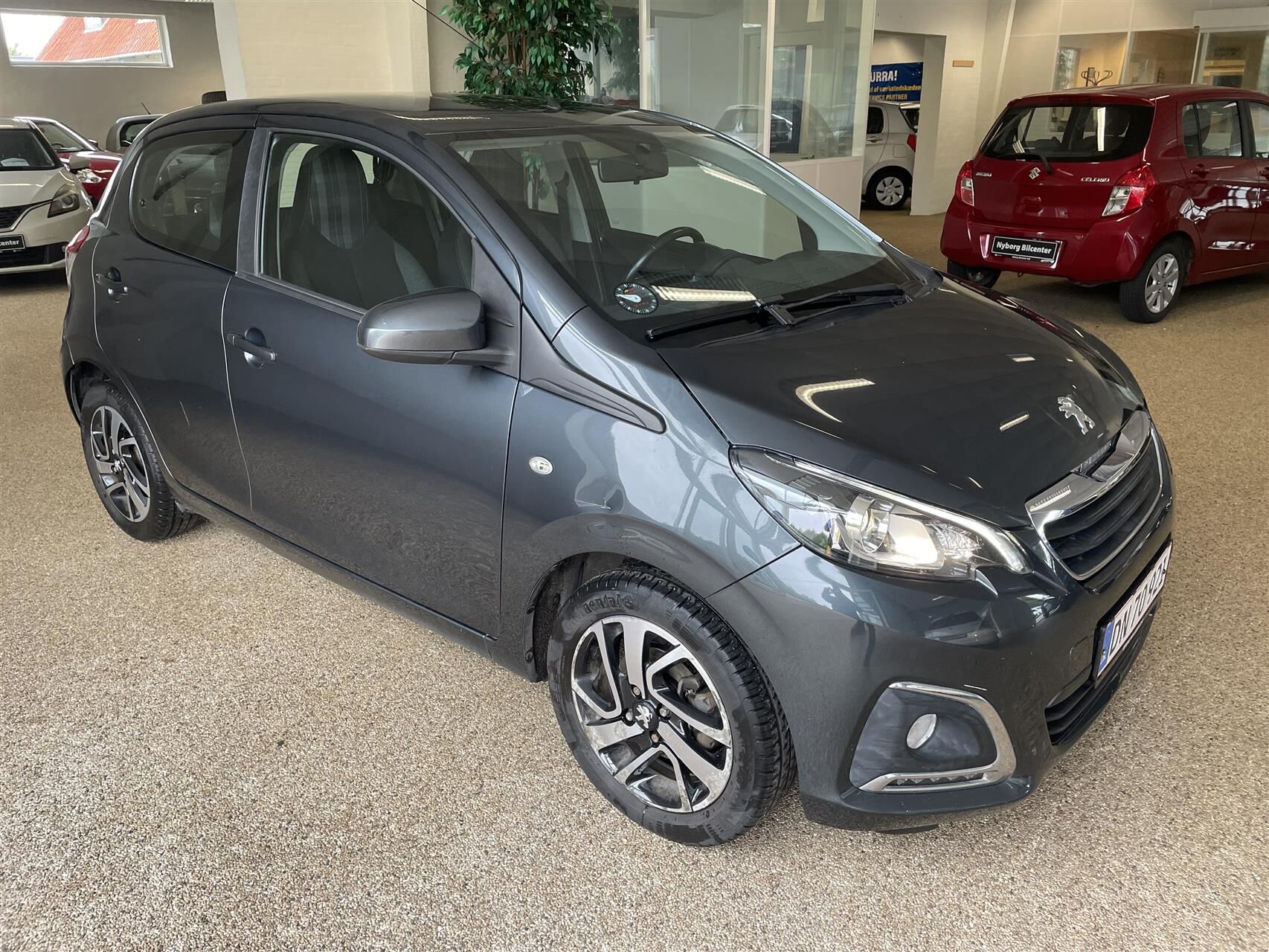 Billede af Peugeot 108 1,0 e-Vti Allure+ 72HK 5d