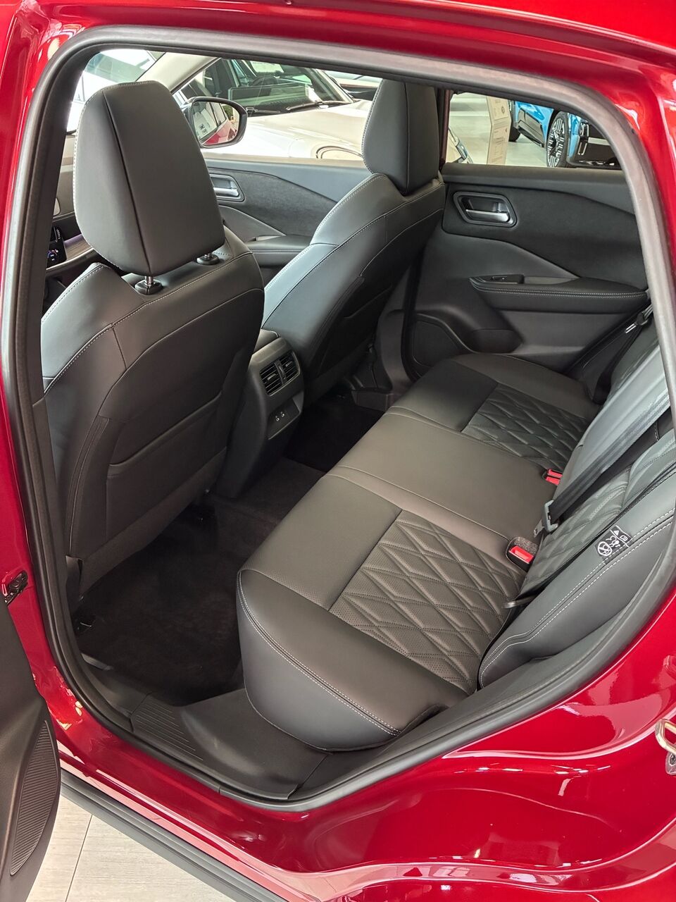 Billede af Nissan QASHQAI MY26 Mild-Hybrid 158 Xtronic 2 WD Tekna PLUS