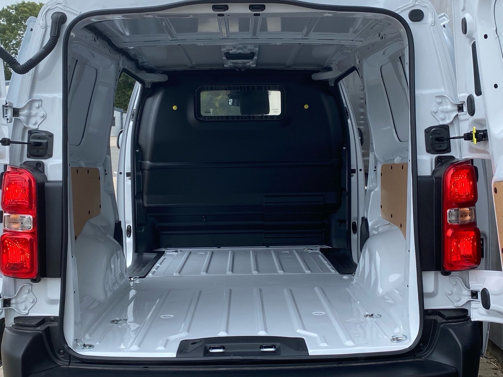 Billede af Fiat Scudo L3 2,2 BlueHDI Pro 150HK Van 8g Aut.