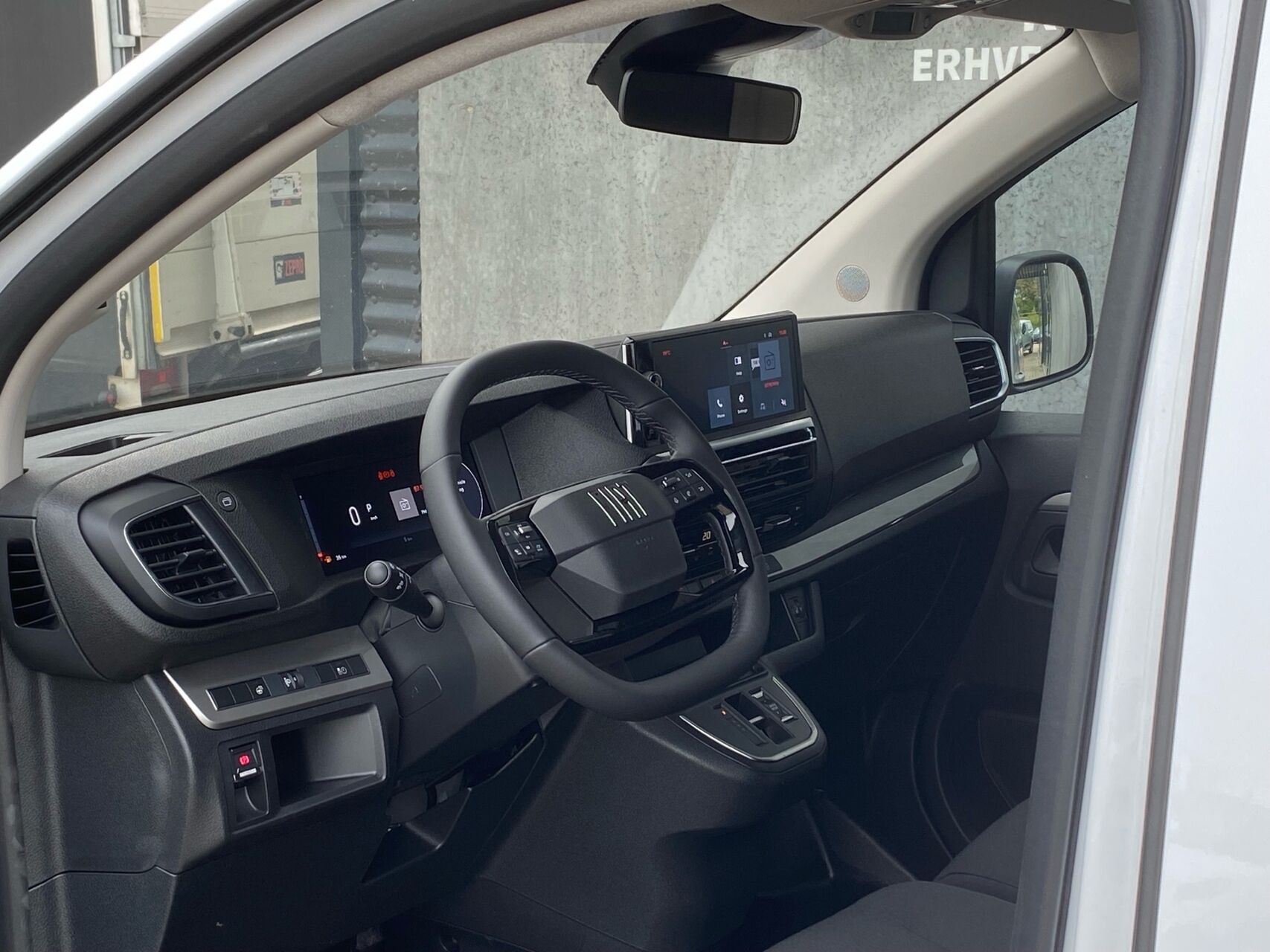 Billede af Fiat Scudo L3 2,2 BlueHDI Pro 150HK Van 8g Aut.