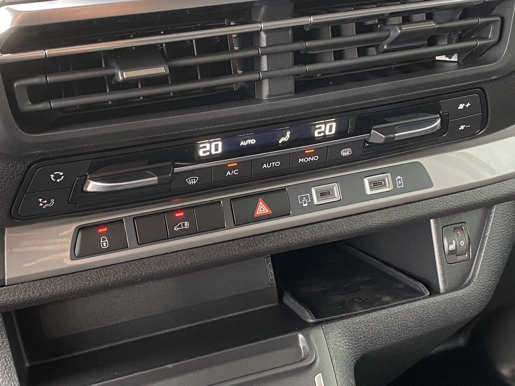 Billede af Fiat Scudo L3 2,2 BlueHDI Pro 150HK Van 8g Aut.
