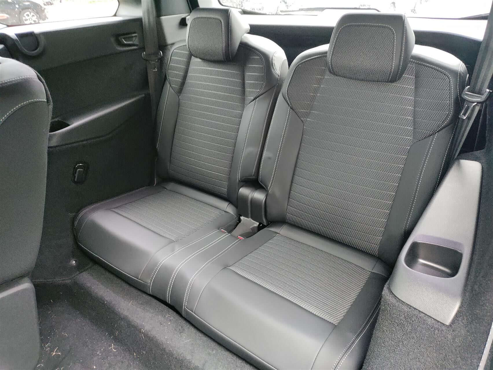 Billede af Peugeot e-5008 EL GT Pack 210HK 5d Aut.