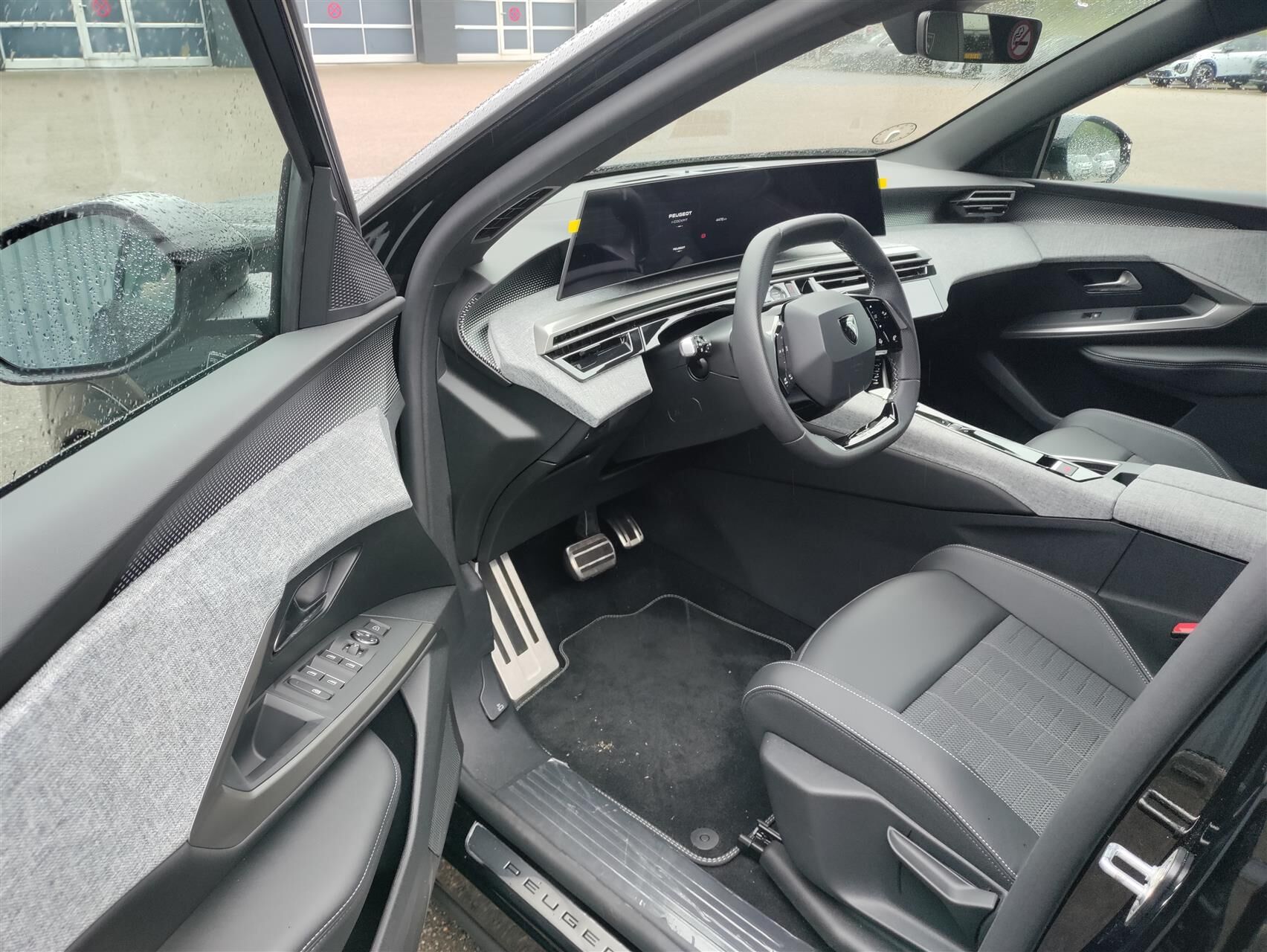 Billede af Peugeot e-5008 EL GT Pack 210HK 5d Aut.