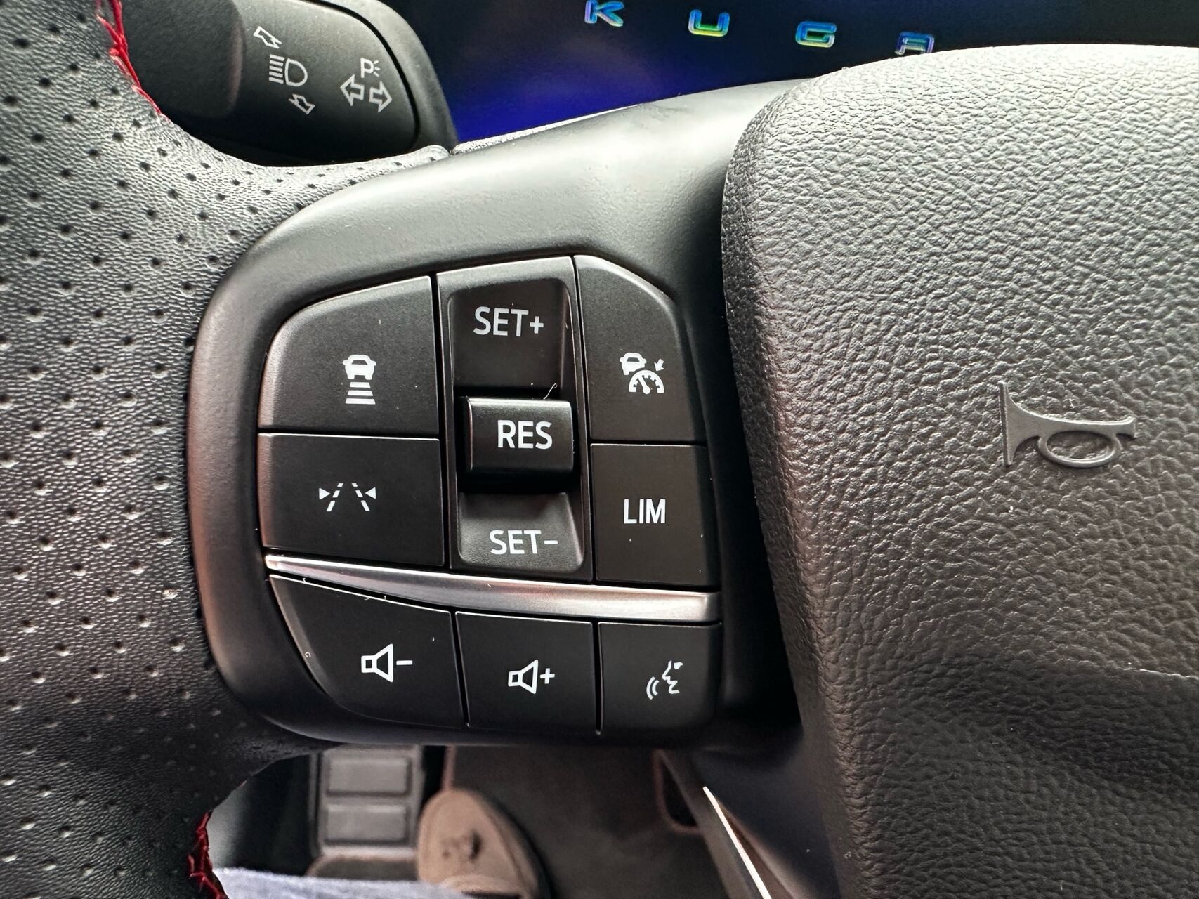 Billede af Ford Kuga 2,5 Plugin-hybrid ST-Line X CVT 243HK 5d Aut.
