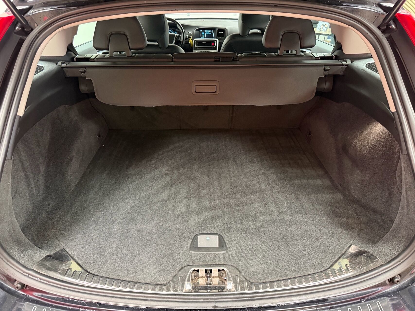 Billede af Volvo V60 2,0 D3 Momentum 136HK Stc 6g