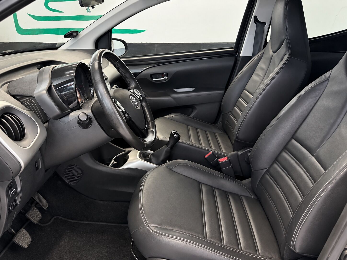Billede af Toyota Aygo 1,0 VVT-I X-Black II 69HK 5d