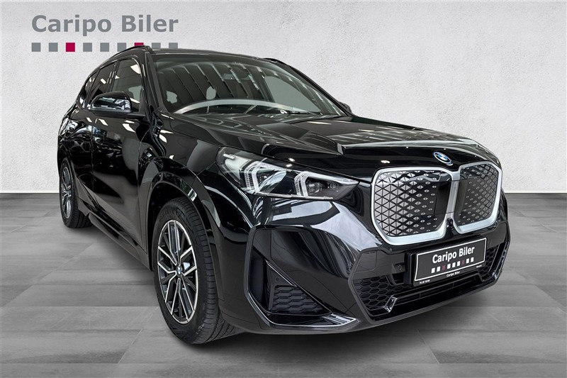 BMW iX1 xDrive30 EL Fully Charged 4x4 313HK 5d Aut.
