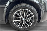 BMW iX1 xDrive30 EL Fully Charged 4x4 313HK 5d Aut.