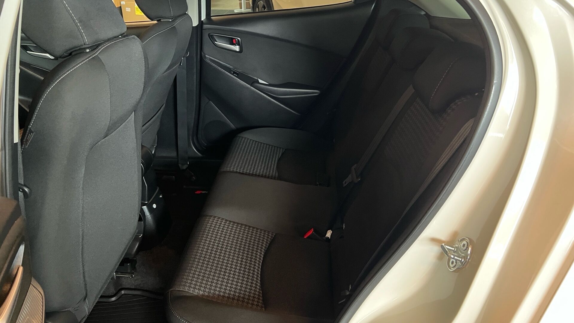 Billede af Mazda 2 1,5 Skyactiv-G Niseko 90HK 5d