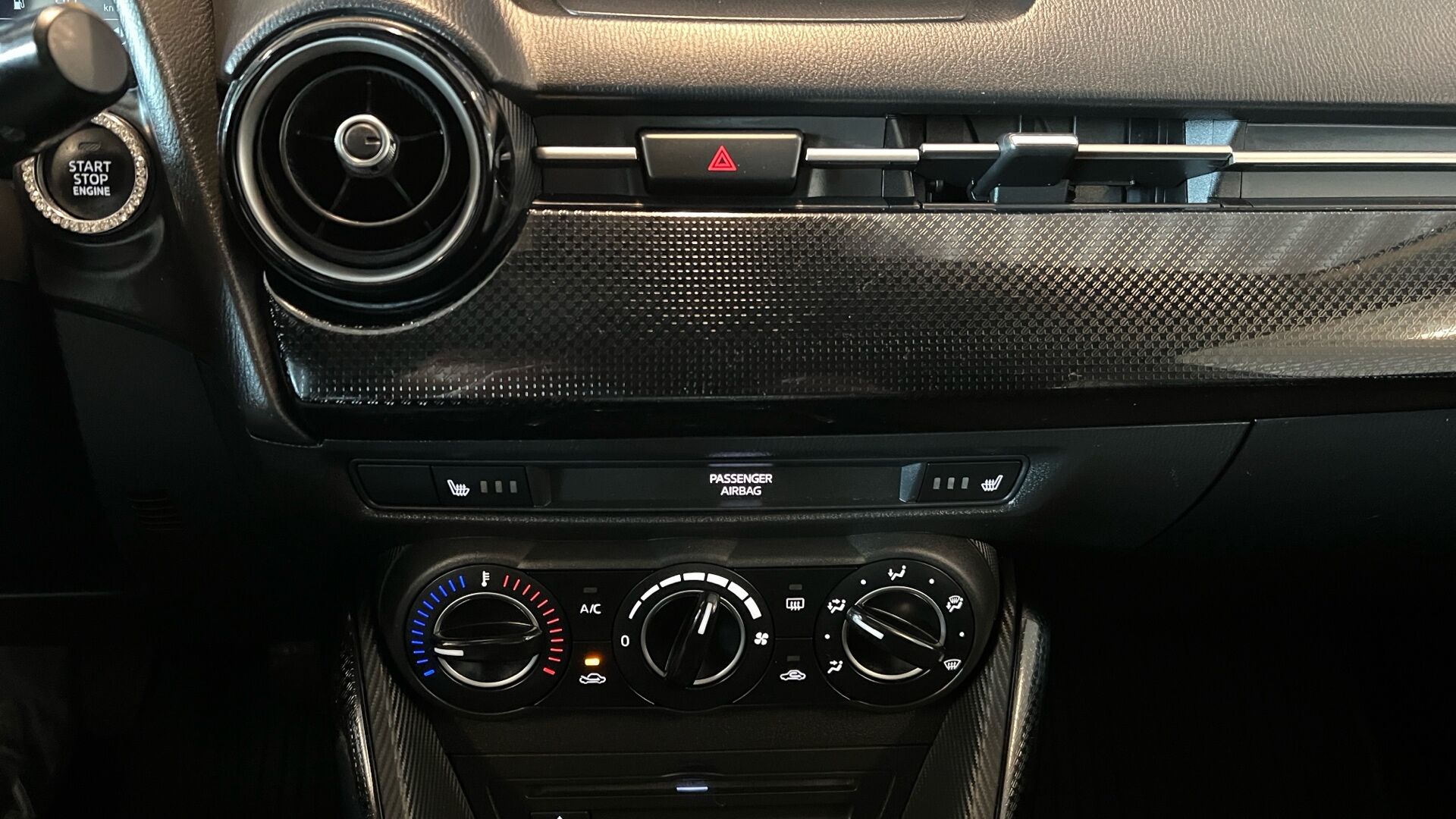 Billede af Mazda 2 1,5 Skyactiv-G Niseko 90HK 5d