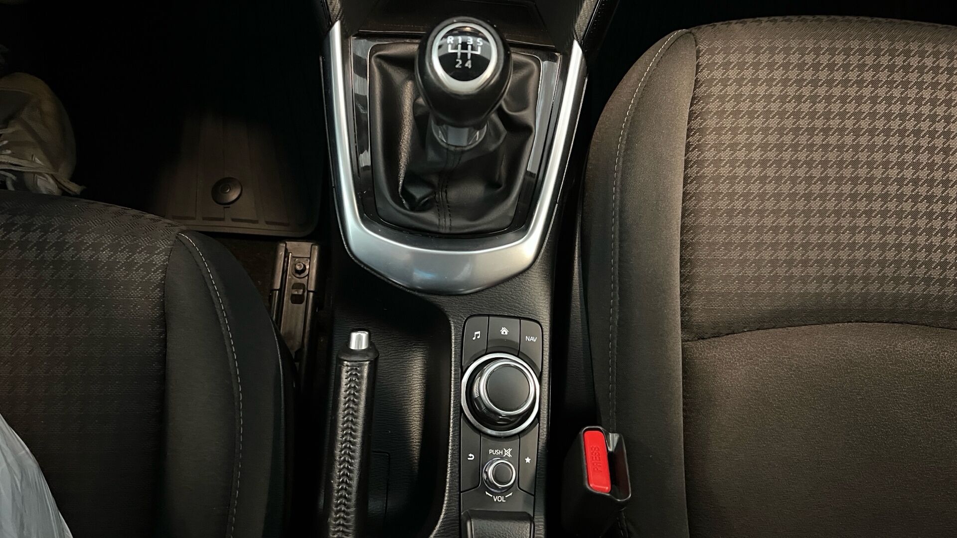 Billede af Mazda 2 1,5 Skyactiv-G Niseko 90HK 5d