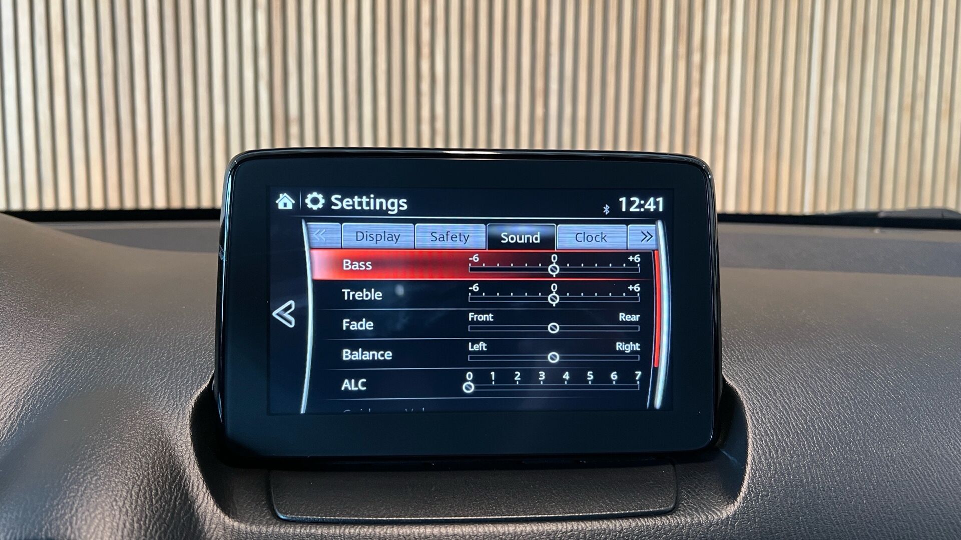 Billede af Mazda 2 1,5 Skyactiv-G Niseko 90HK 5d