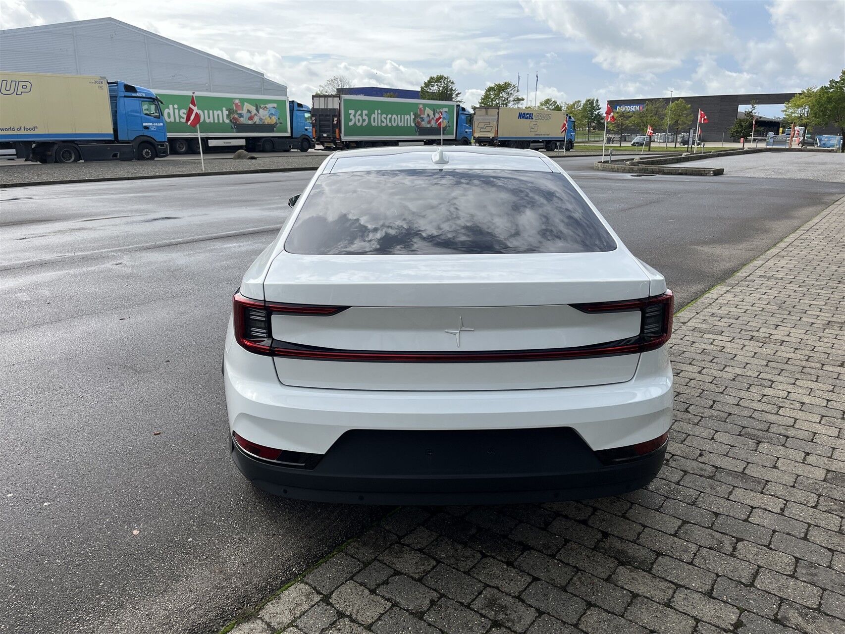 Billede af Polestar 2 EL Long Range Plus AWD 408HK 5d Aut.