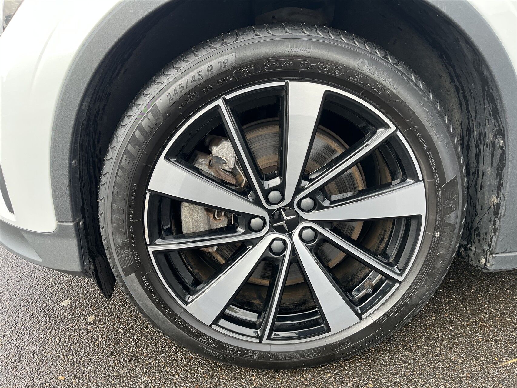 Billede af Polestar 2 EL Long Range Plus AWD 408HK 5d Aut.