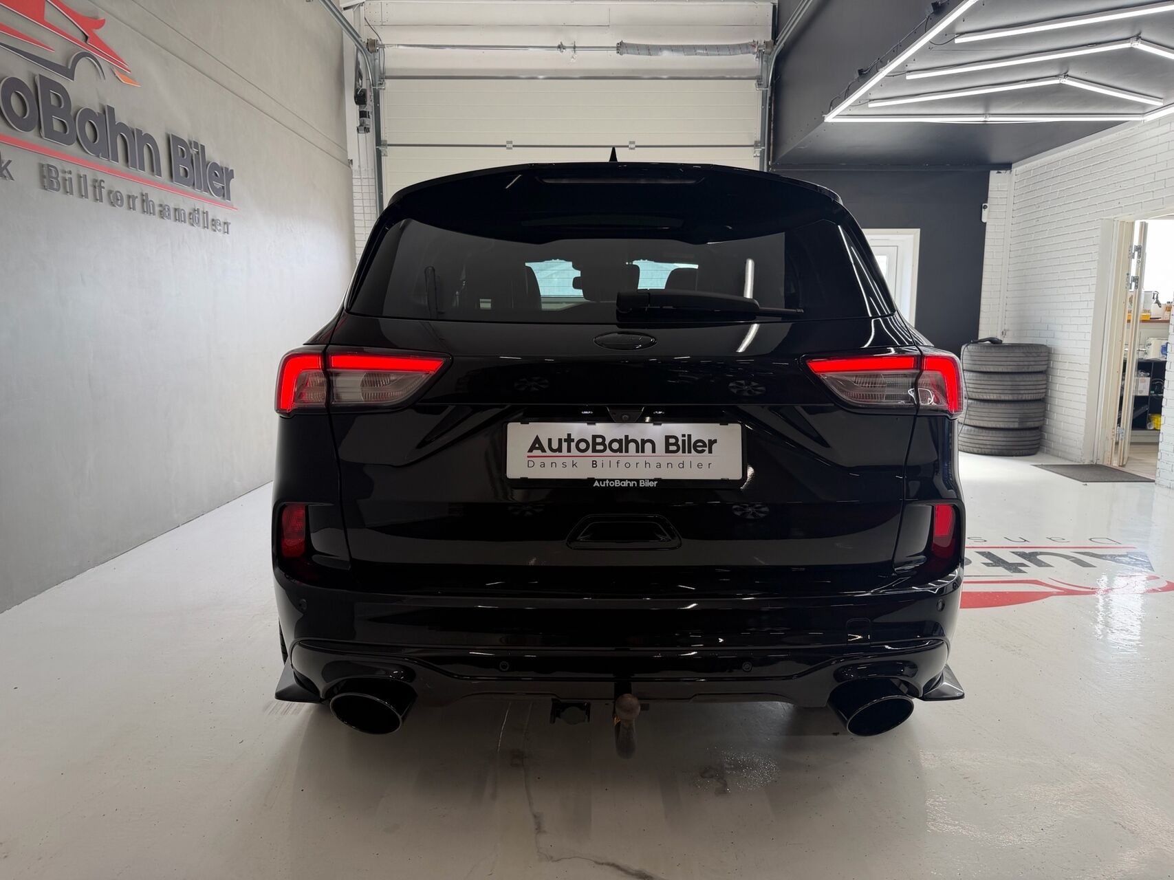 Billede af Ford Kuga 2,5 Plugin-hybrid ST-Line X CVT 225HK 5d Trinl. Gear