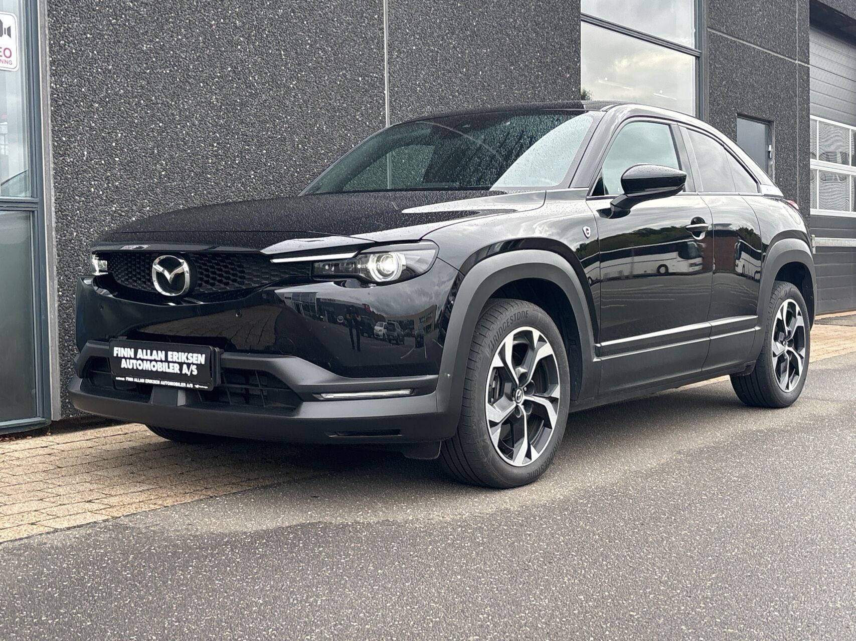 Billede af Mazda MX-30 0,8 e-Skyactiv R-EV  Plugin-hybrid Advance 170HK 5d Trinl. Gear