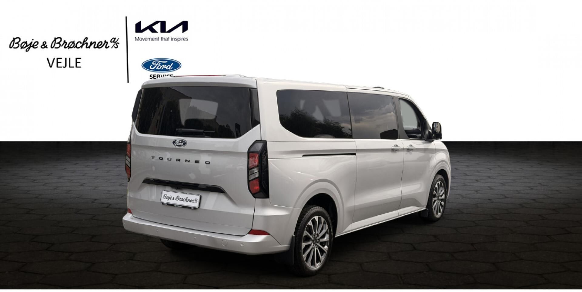 Billede af Ford Tourneo Custom 320 L2H1 2,0 EcoBlue Titanium 136HK 8g Aut.