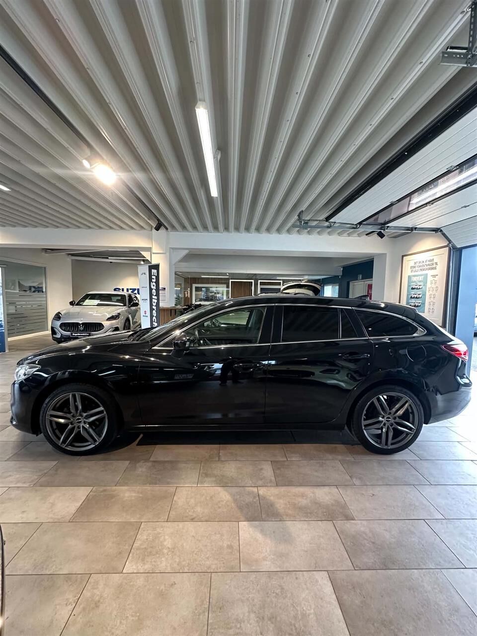 Billede af Mazda 6 2,2 Skyactiv-D Core Business 150HK Stc 6g Aut.