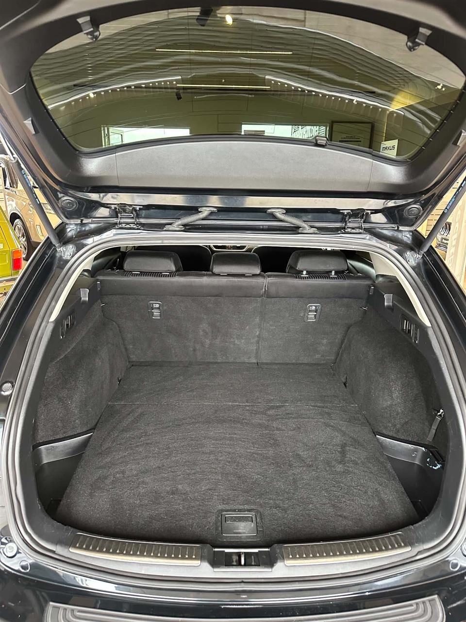 Billede af Mazda 6 2,2 Skyactiv-D Core Business 150HK Stc 6g Aut.
