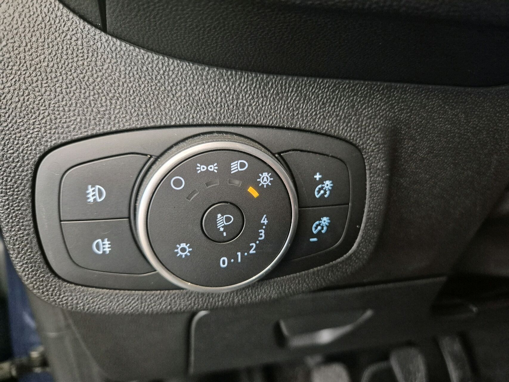 Billede af Ford Fiesta 1,0 EcoBoost Titanium Start/Stop 100HK 5d 6g