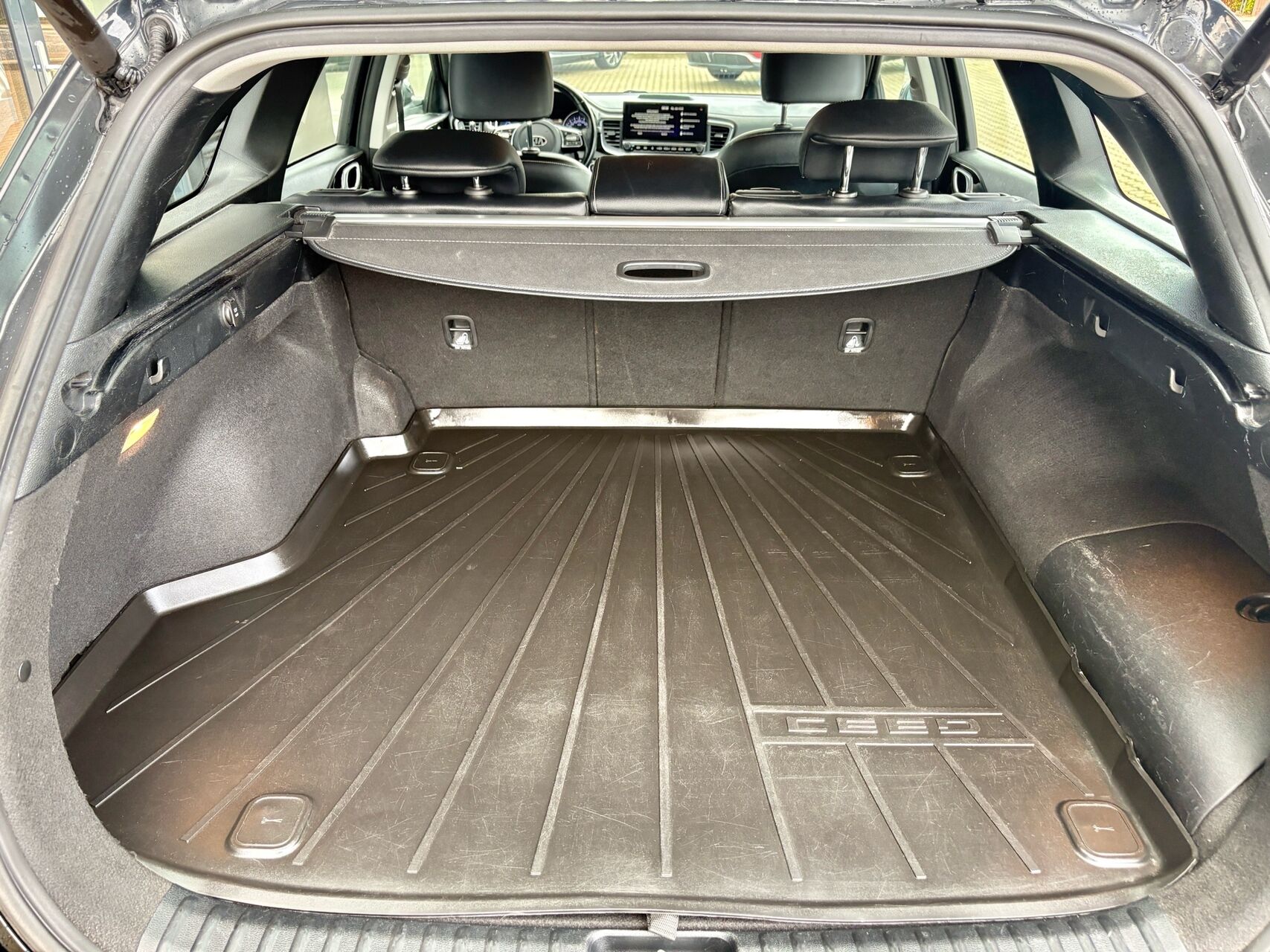 Billede af Kia Ceed SW 1,6 GDI PHEV  Plugin-hybrid Prestige DCT 141HK Stc 6g Aut.