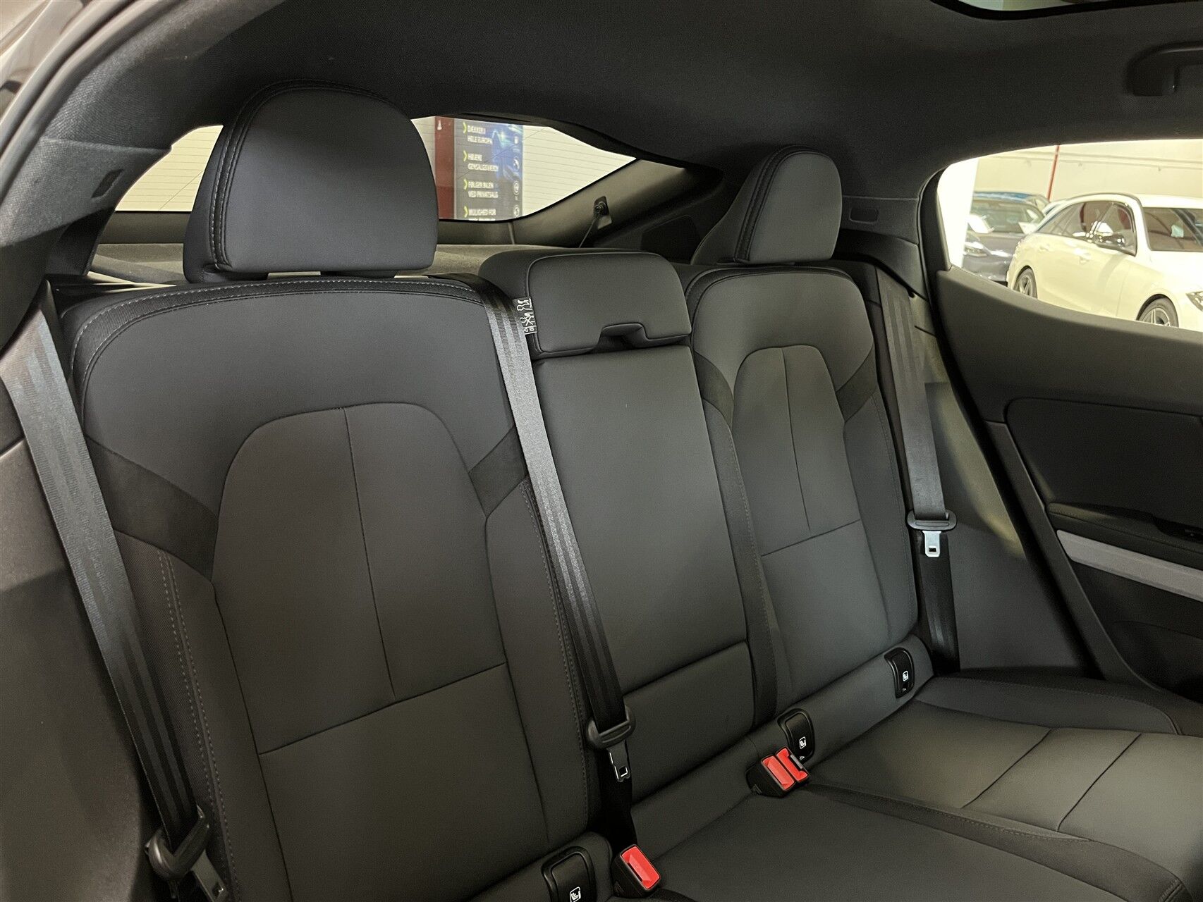Billede af Polestar 2 EL Long Range Plus AWD 408HK 5d Aut.