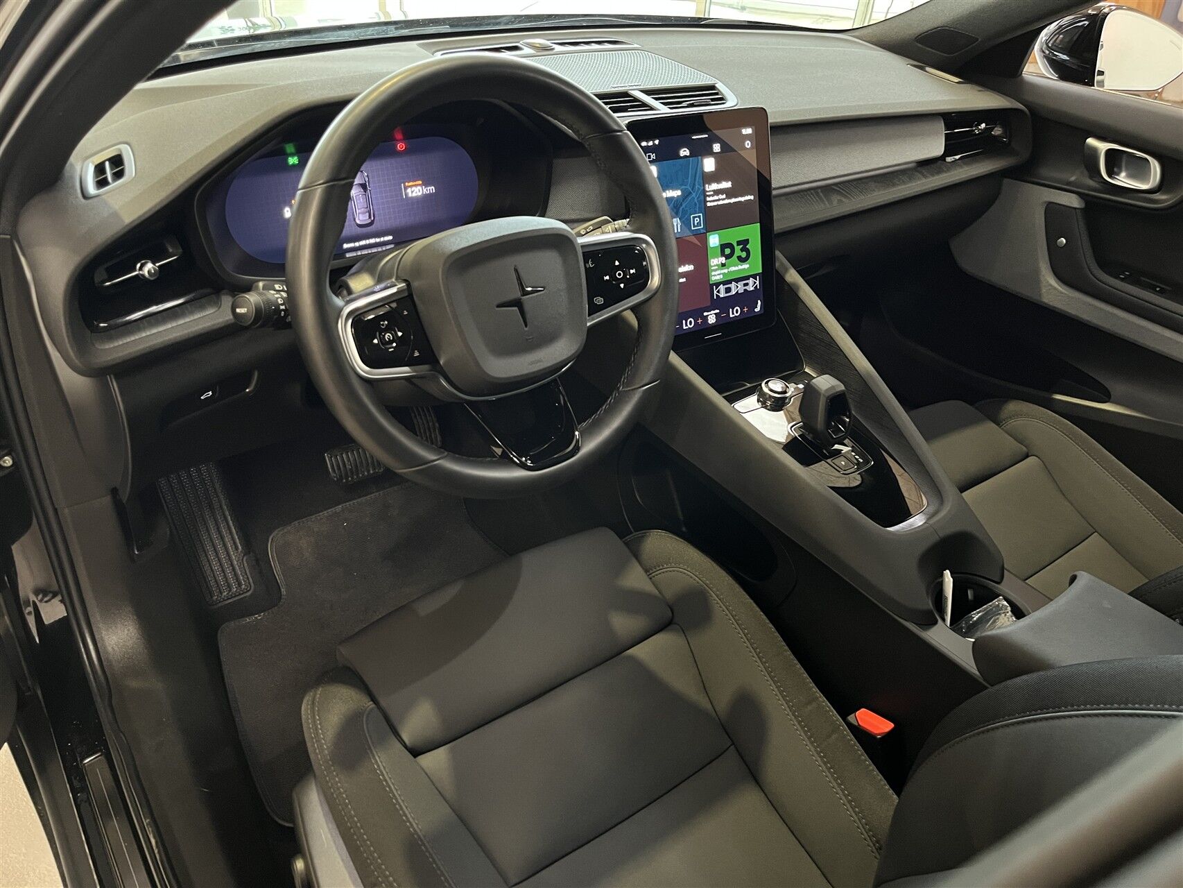 Billede af Polestar 2 EL Long Range Plus AWD 408HK 5d Aut.