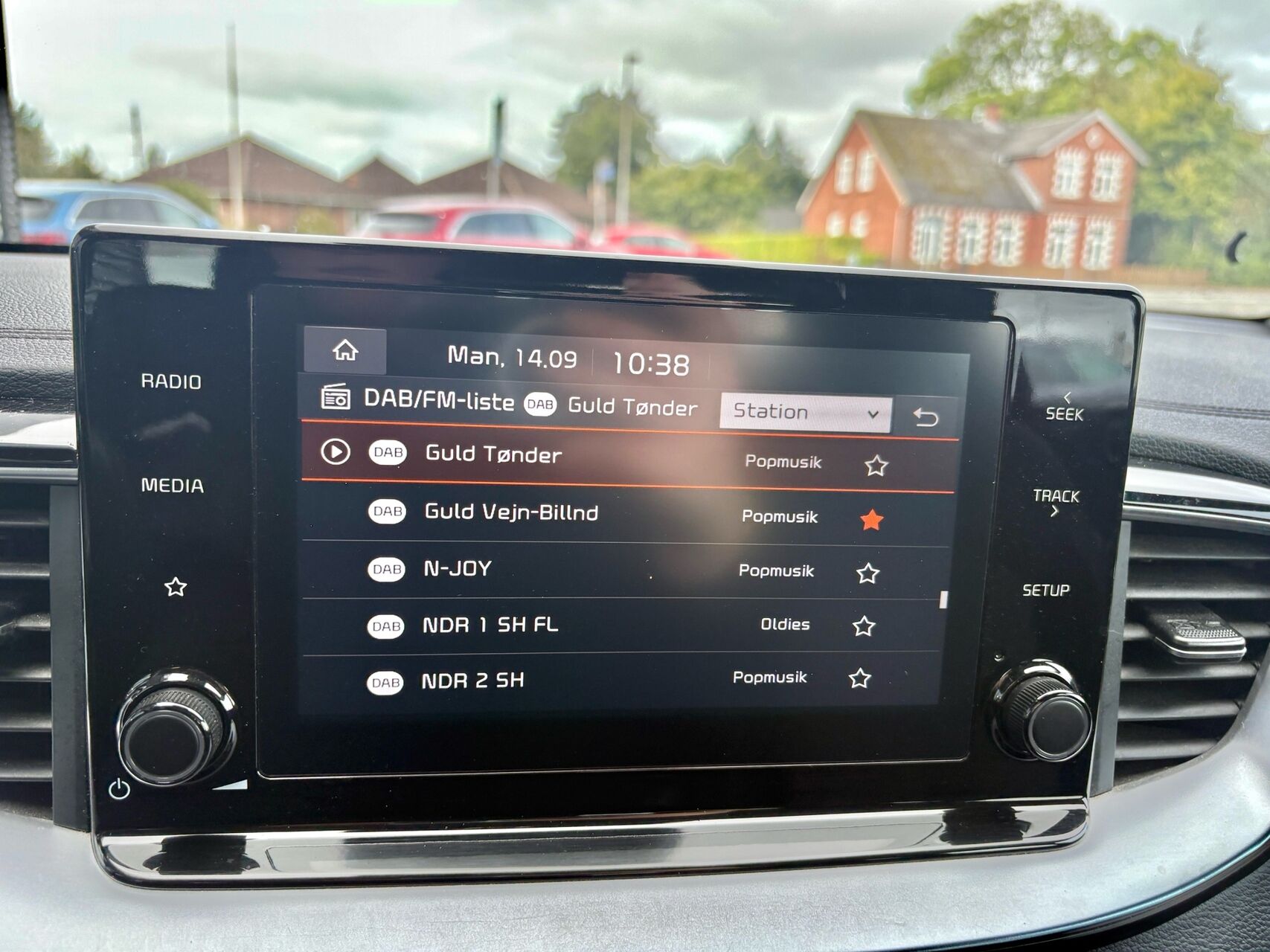 Billede af Kia Ceed SW 1,6 GDI PHEV  Plugin-hybrid Prestige DCT 141HK Stc 6g Aut.