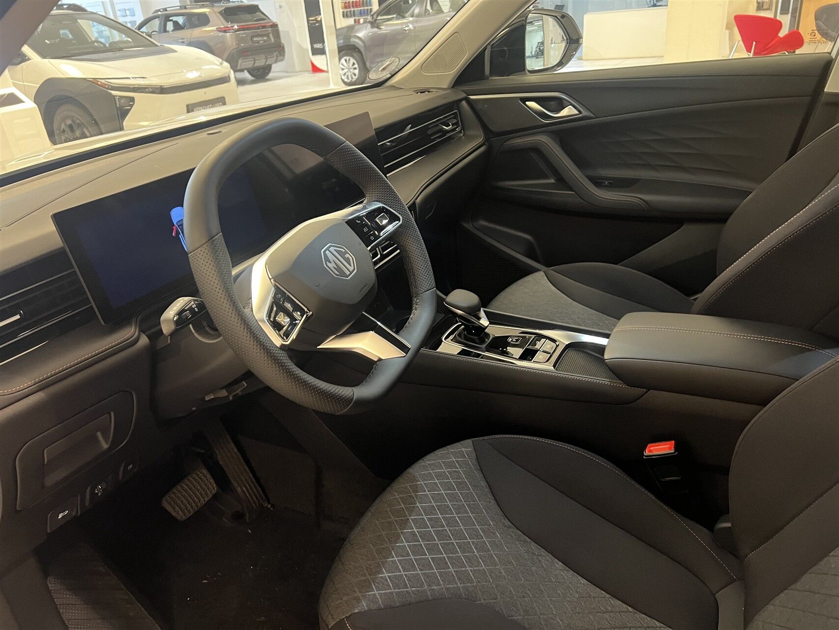 Billede af MG HS 1,5 T GDI  Plugin-hybrid Comfort 272HK 5d Aut.