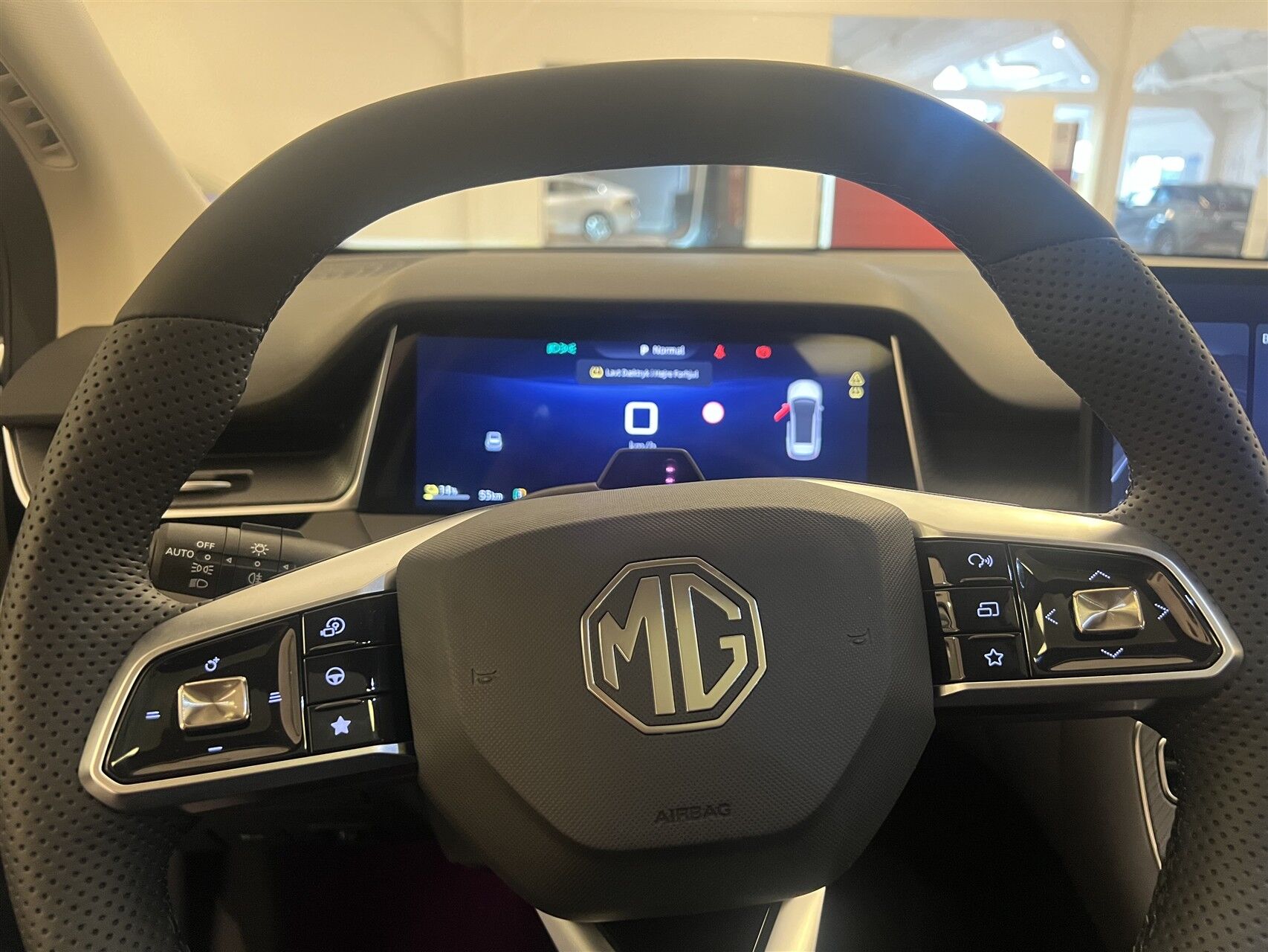 Billede af MG MGS6 Electric Long Range Luxury 245HK 5d Aut.