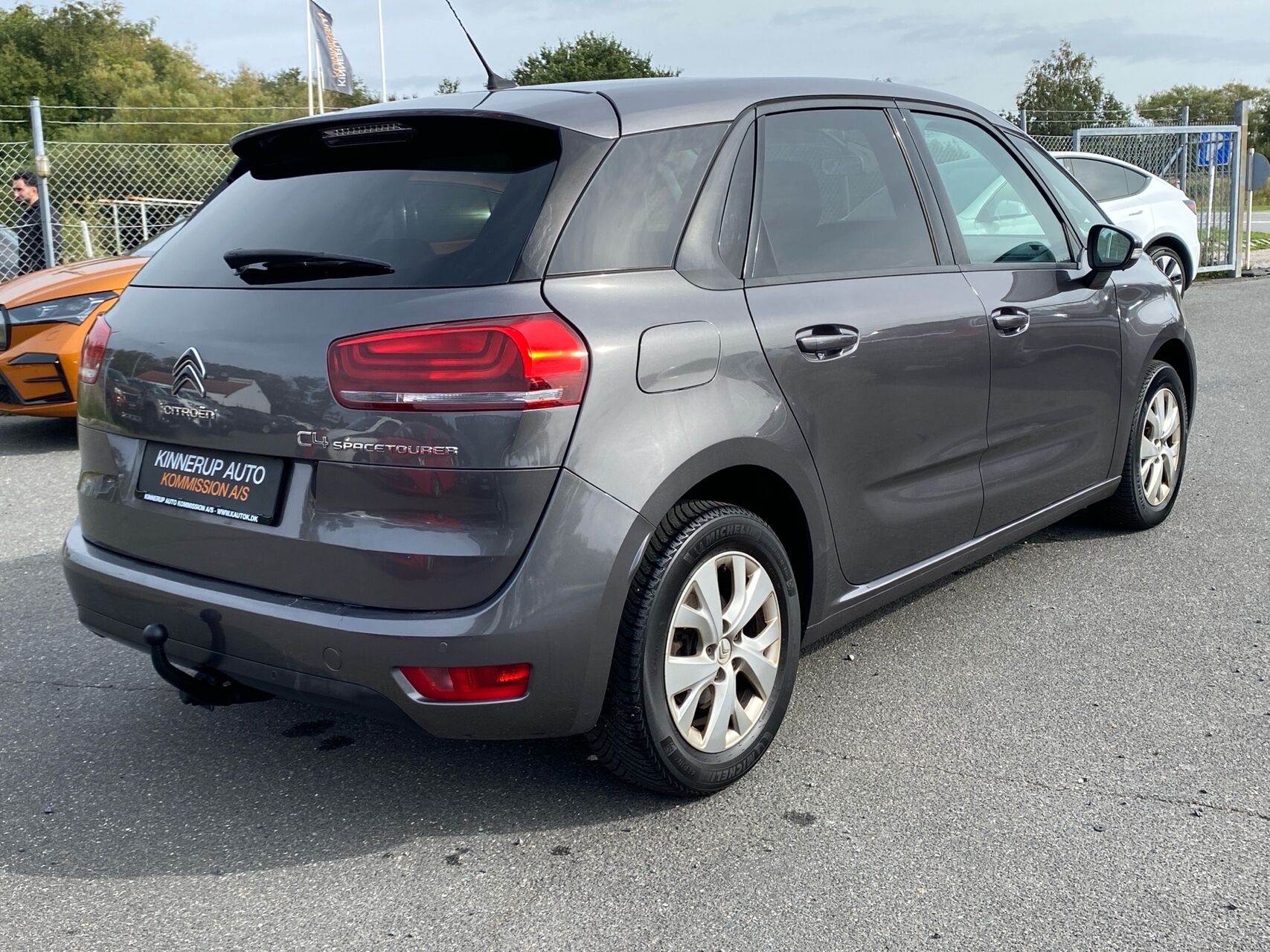 Billede af Citroën C4 SpaceTourer 1,6 Blue HDi Iconic start/stop 120HK