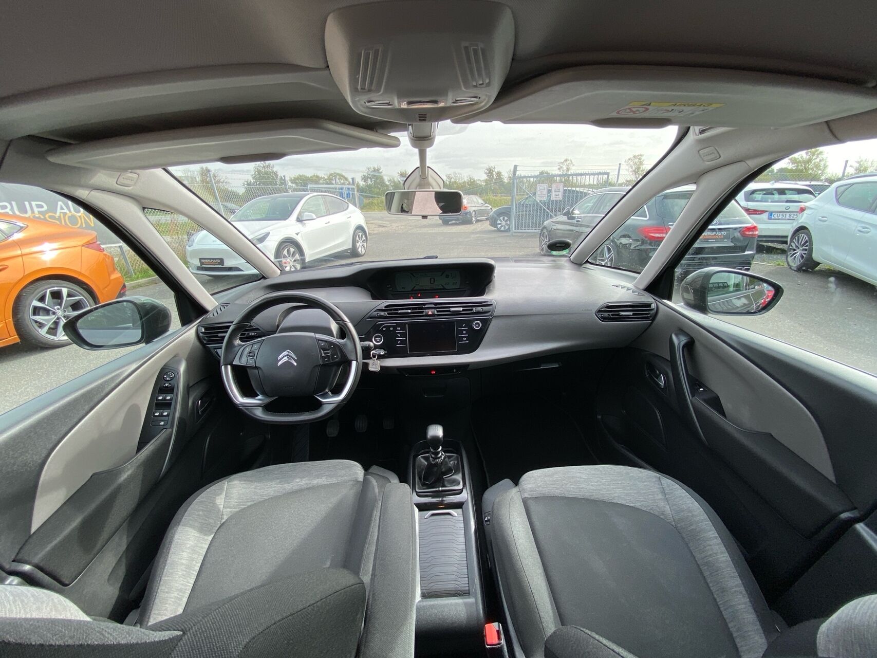 Billede af Citroën C4 SpaceTourer 1,6 Blue HDi Iconic start/stop 120HK
