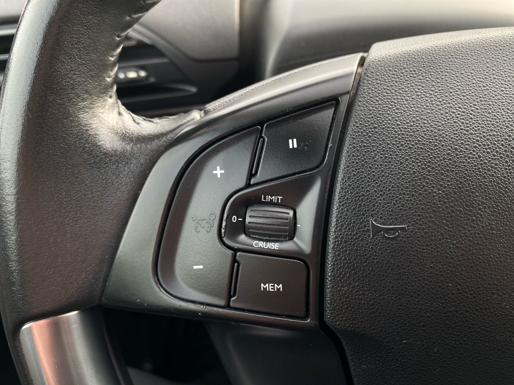 Billede af Citroën C4 SpaceTourer 1,6 Blue HDi Iconic start/stop 120HK