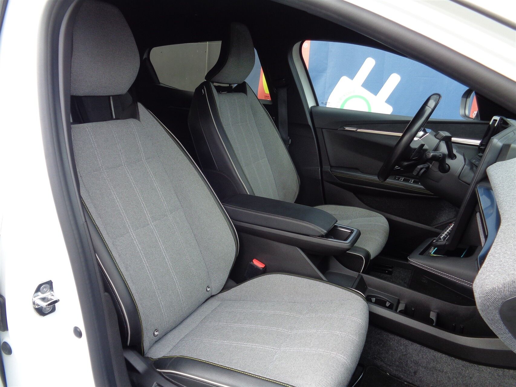 Billede af Renault Mégane E-TECH Techno 220HK 5d Aut.