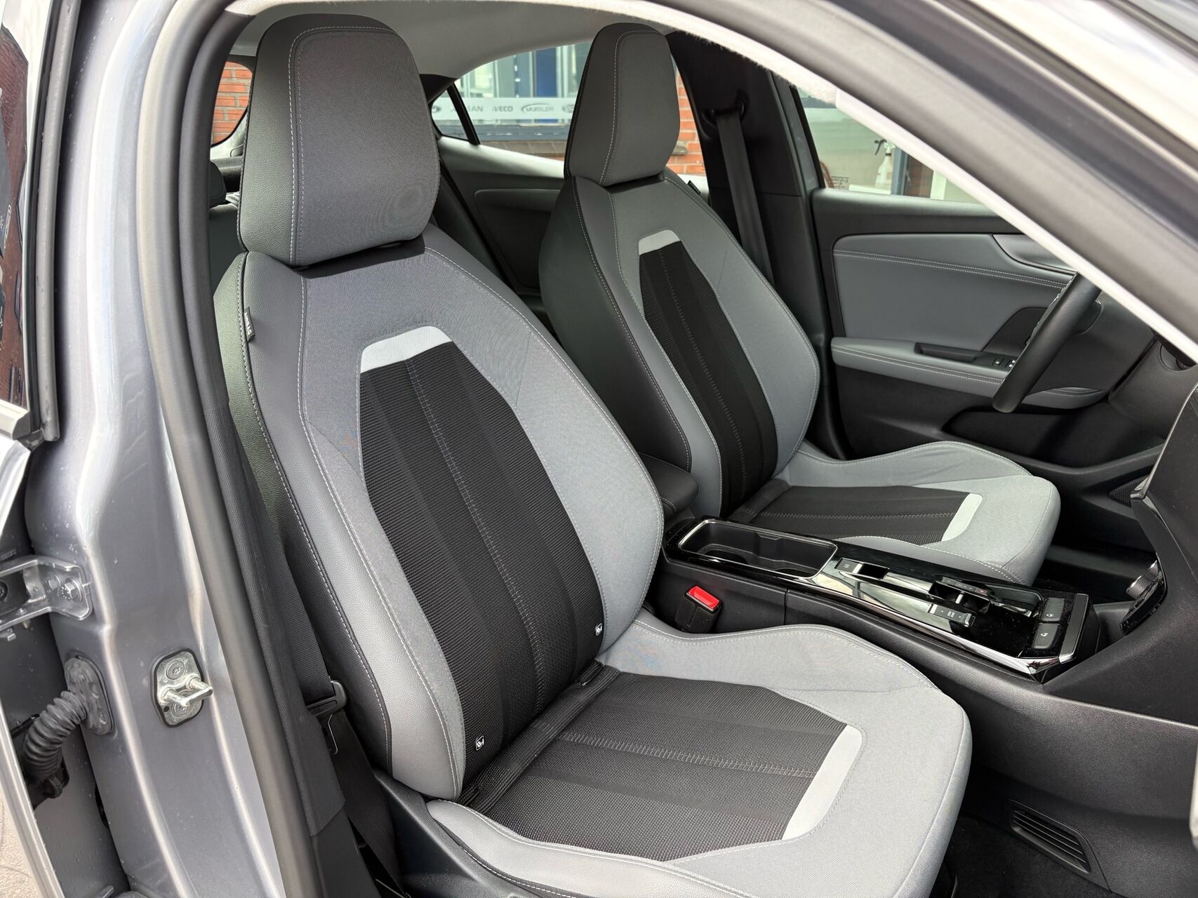 Billede af Opel Mokka-e EL Elegance 136HK 5d Aut.