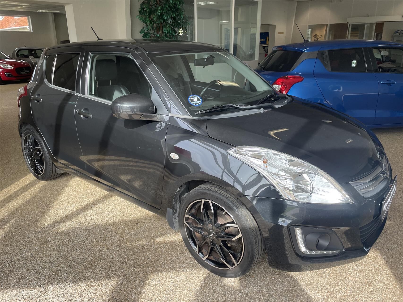 Billede af Suzuki Swift 1,2 Dualjet 16V Style 90HK 5d