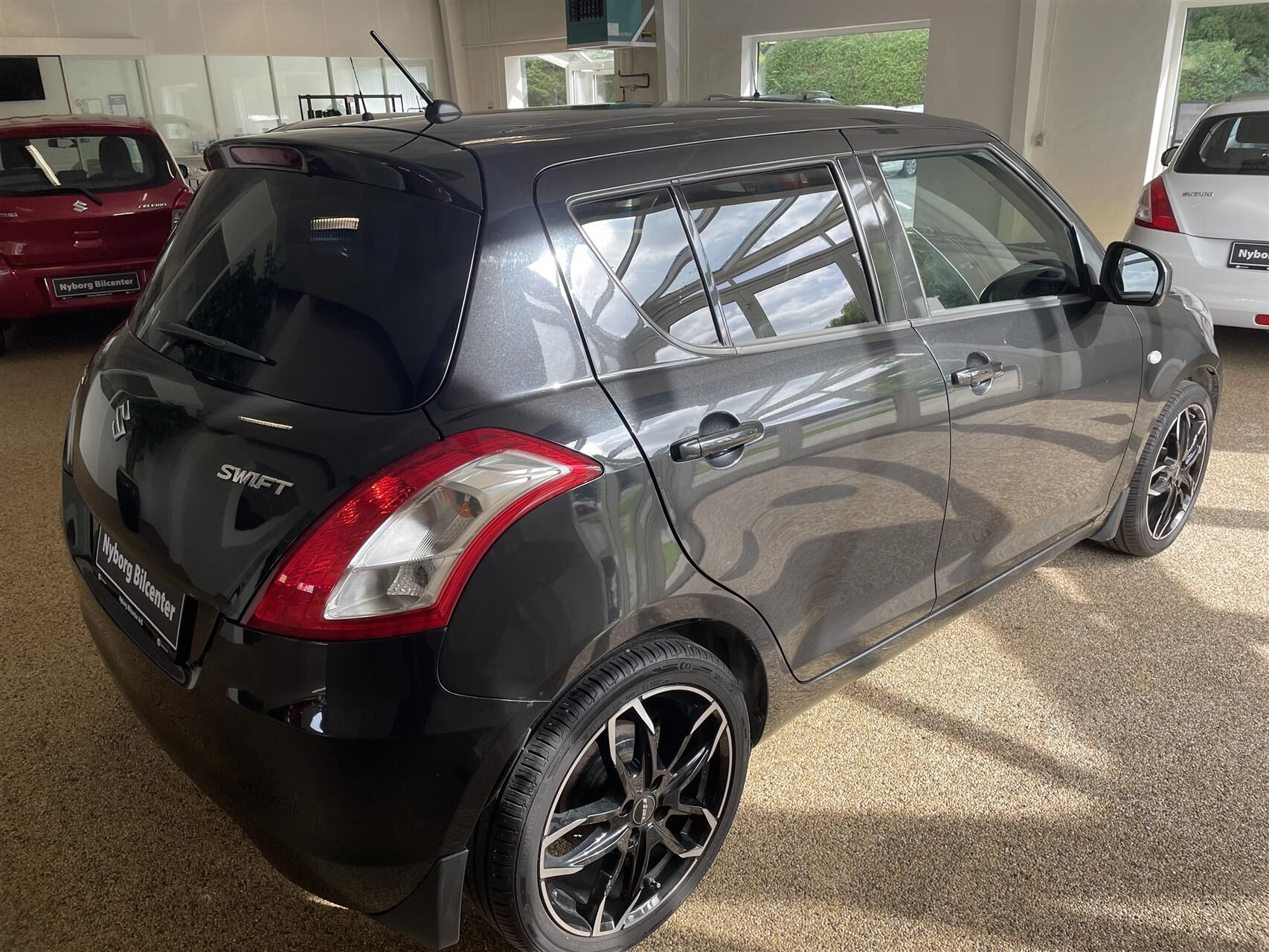 Billede af Suzuki Swift 1,2 Dualjet 16V Style 90HK 5d