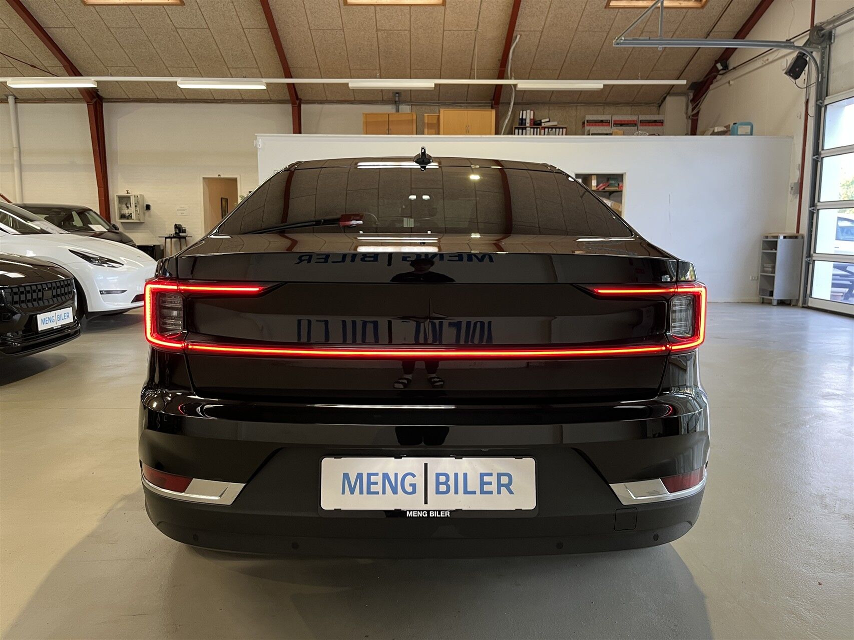 Billede af Polestar 2 EL Intro Dual motor AWD 408HK 5d Aut.