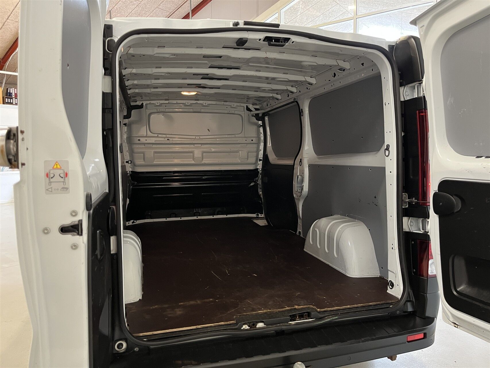 Billede af Renault Trafic T29 L2H1 2,0 DCI 120HK Van 6g