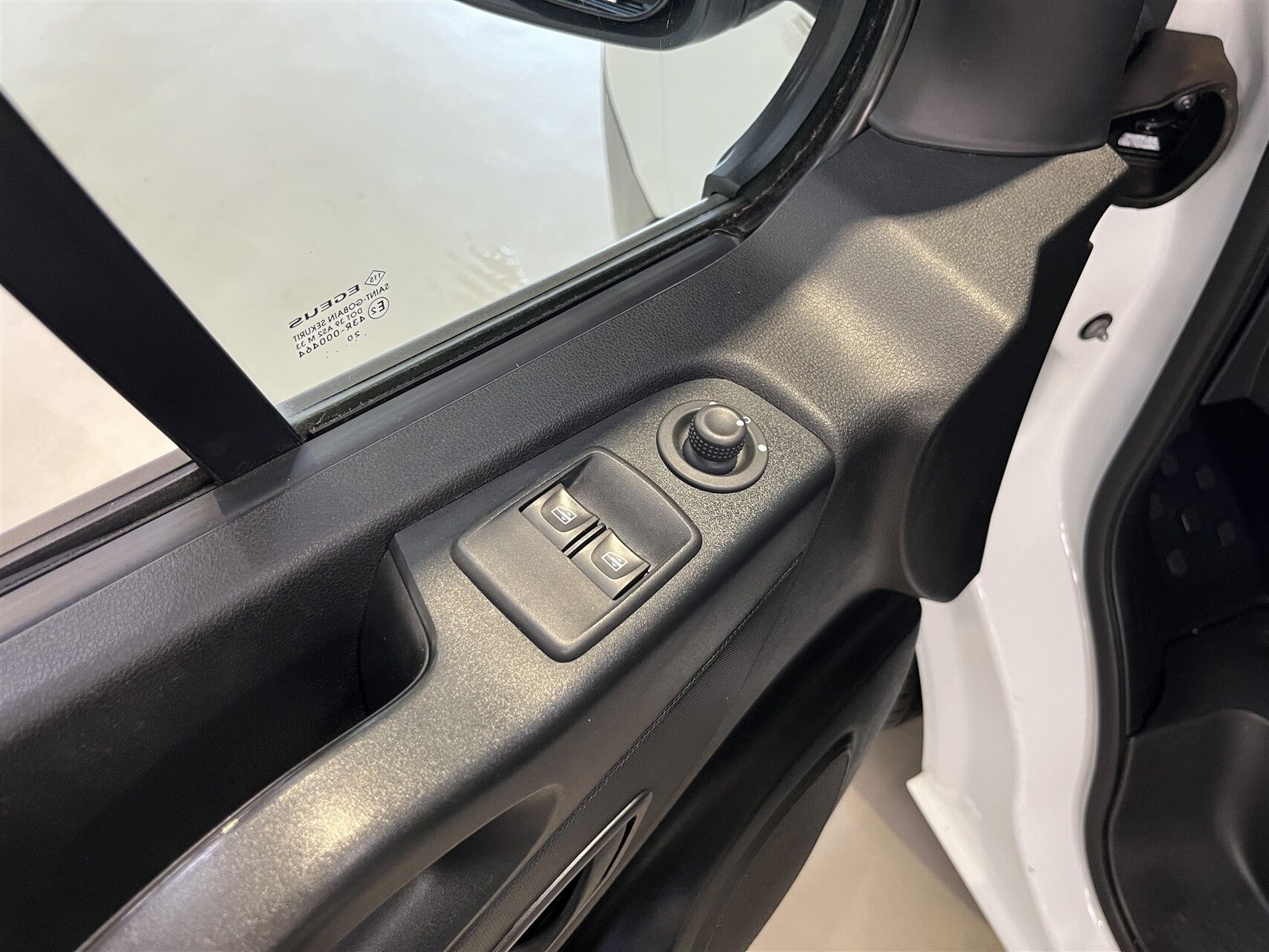 Billede af Renault Trafic T29 L2H1 2,0 DCI 120HK Van 6g