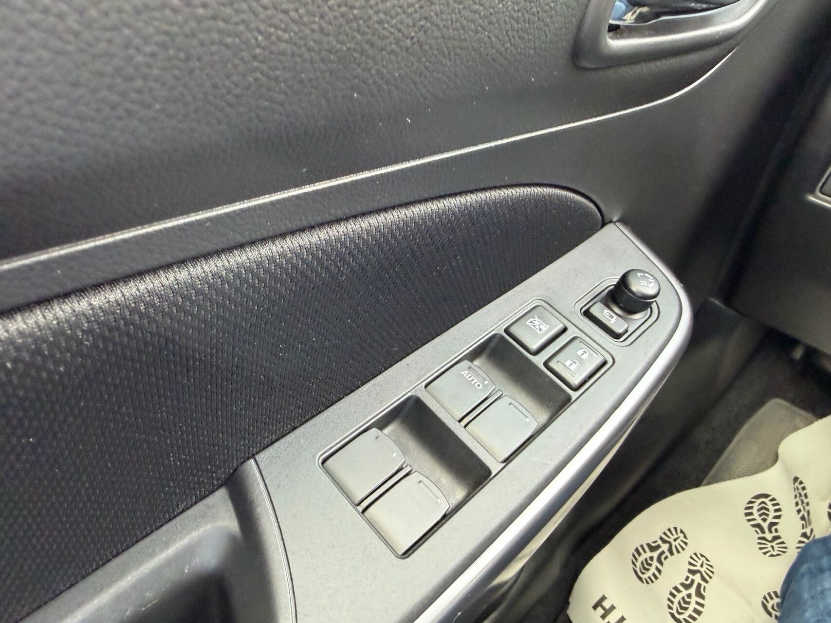 Billede af Suzuki Swift 1,2 Dualjet  Mild hybrid Exclusive AEB CVT 83HK 5d Trinl. Gear