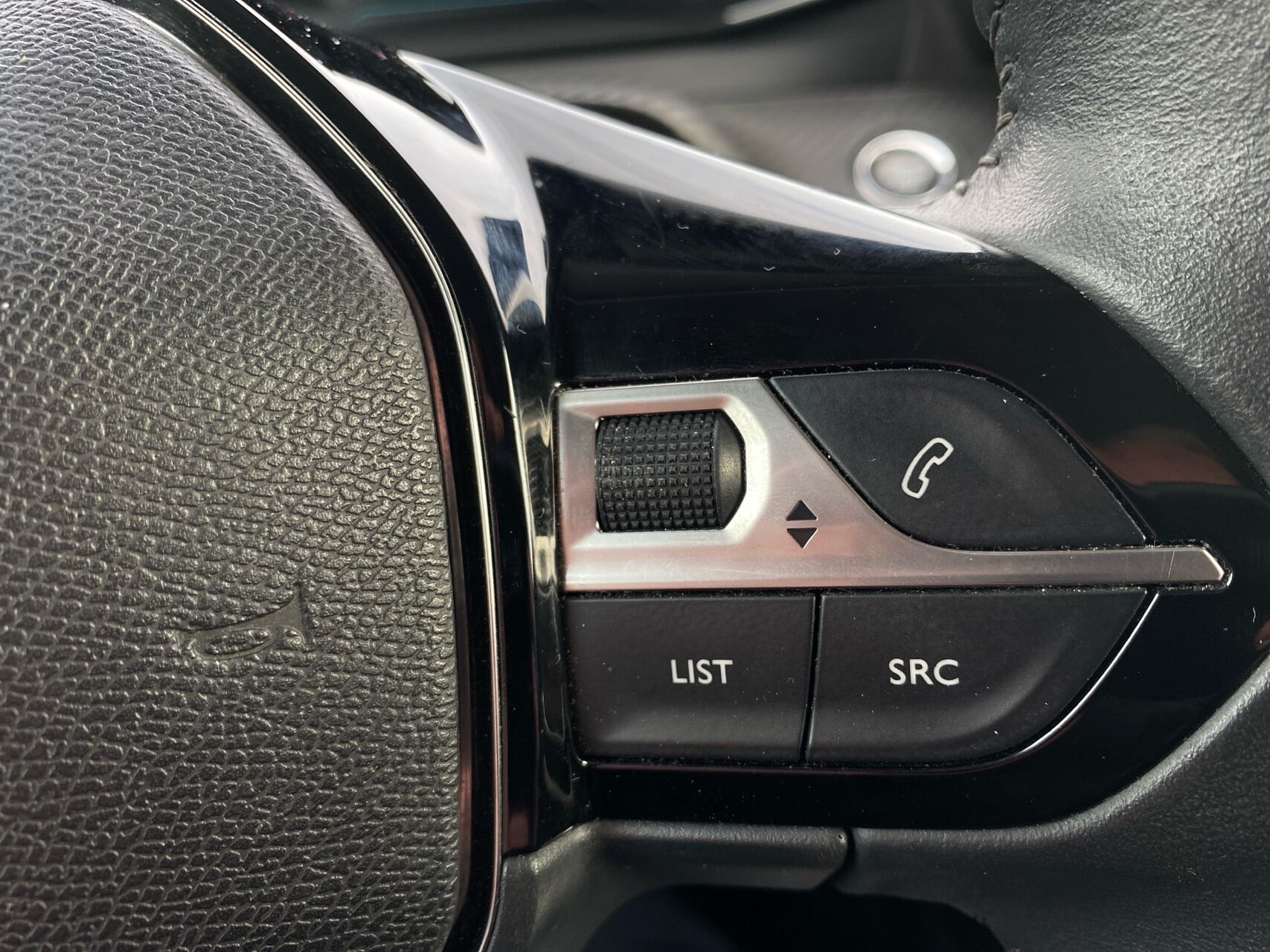 Billede af Peugeot e-208 EL Active Pack 136HK 5d Aut.