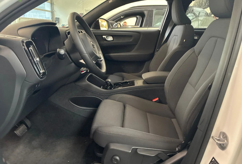 Billede af Volvo C40 Recharge Extended Range Core 252HK 5d Aut. 