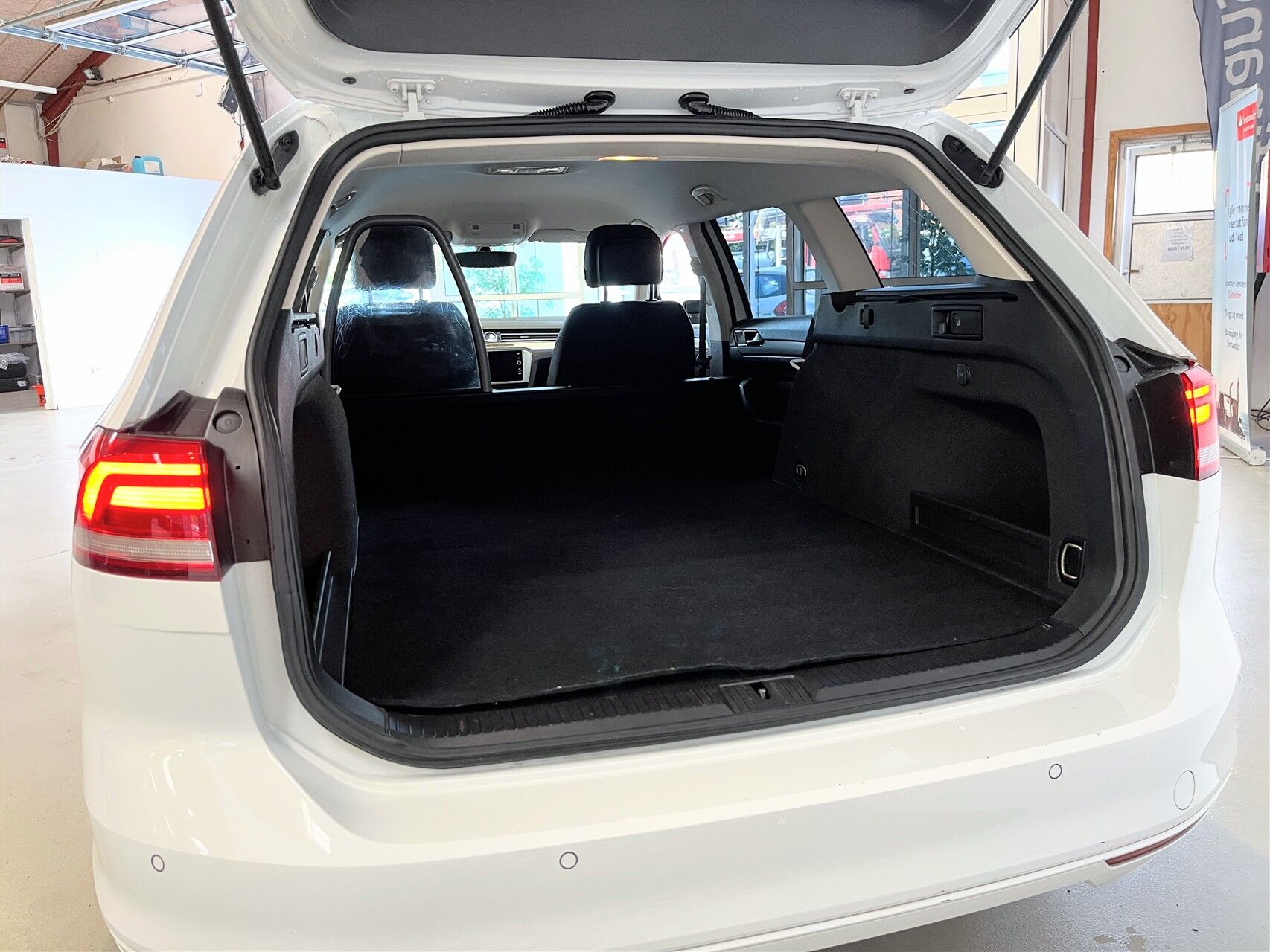 Billede af VW Passat Variant 1,6 TDI Comfortline DSG 120HK Stc 7g Aut.